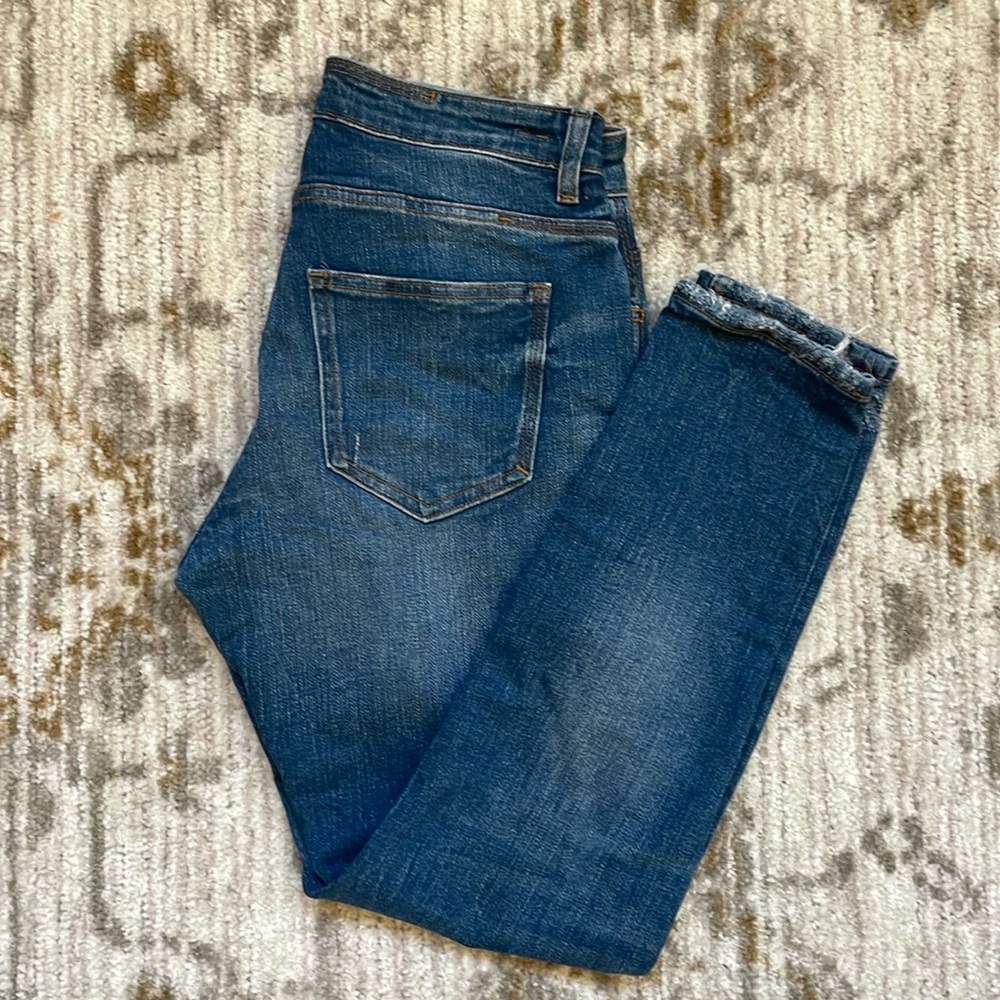 ZARA women’s denim blue jeans in size 31